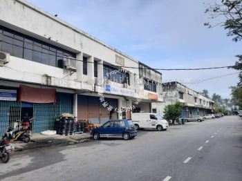 [FOR RENT] 1.5 Storey Light Industrial Factory End Unit At Kawasan Perusahaan Sungai Lokan, Butterworth