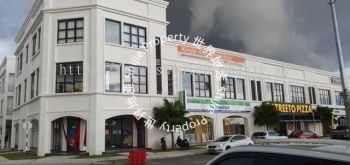 [FOR RENT] 2 Storey Shop Office At Pusat Komersial Borealis, Batu Kawan