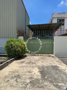 [FOR SALE] 2 Storey Semi-Detached Factory At Kawasan Industri Ringan Permatang Tinggi, Permatang Tinggi