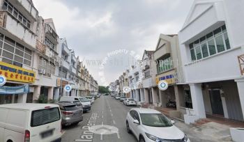 [FOR SALE] 3 Storey Shop House At Pusat Perniagaan Alma, Alma