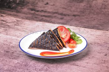 Veg. Black Pomfret Fish 