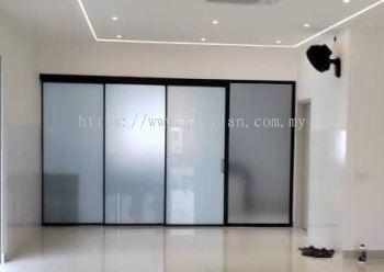 TELESCOPIC SLIDING DOOR AT JALAN KEBUN | KOTA KEMUNING | BANDAR PUTERA