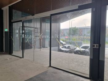 FACTORY SHOPFRONT TEMPERED GLASS & DOOR SYSTEM MAKER AT RAWANG | CHERAS | PUCHONG