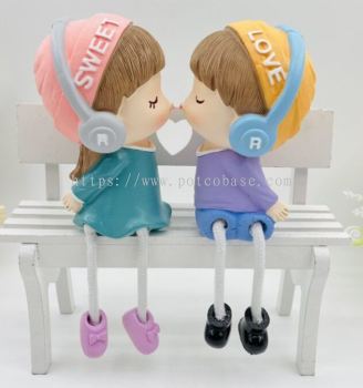 Modern Couple Home Decoration PC1247-31019 Creative cute resin animal wedding small ornaments home wine cabinet TV cabinet room decorations birthday gifts