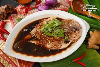 Steamed Fish Soya Sauce Hong Kong Style