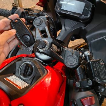 Suzuki GSX R150 Keyless