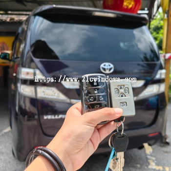 Toyota Vellfire Keyless