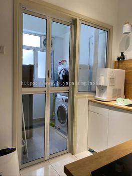 Bifold door - GLASS