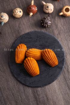 Orange Madeleine