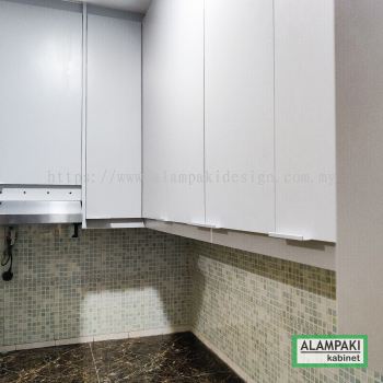 Kitchen Cabinet at Taman Kinrara, Puchong