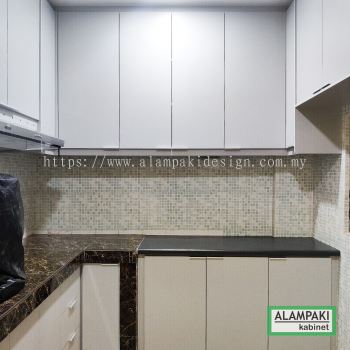 Kitchen Cabinet at Taman Kinrara, Puchong