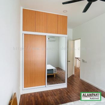 Anti Jump Sliding Wardrobe at Eco Majestic, Semenyih