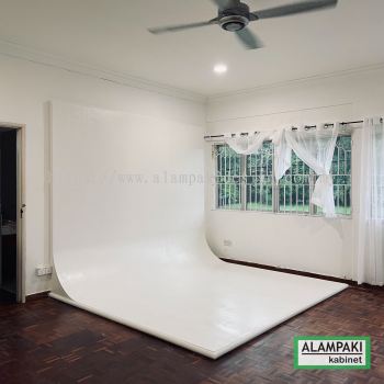 Cyclorama Backdrop di Doploh Tiga Studio, Titiwangsa, Kuala Lumpur