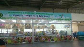 Fantasy Jungle Food Inkjet wallpaper signage install at Nsk Seremban