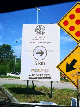 Worldwide Roard Direction signage at Kajang Kuala Lumpur 