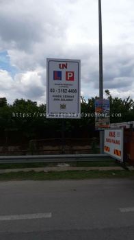 Perfect Driving school Road direction signboard at klang bukit tinggi 