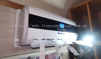 Toyota land cruiser motorhome Caravan Campervan rv Malaysia install car 1.2hp Aircond system