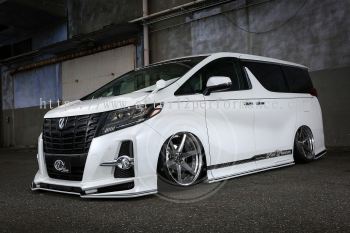 Kuhl Racing V1 Style bodykit for Toyota Alphard 30 15-22