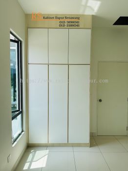 Wardrobe In Swing Open Door 