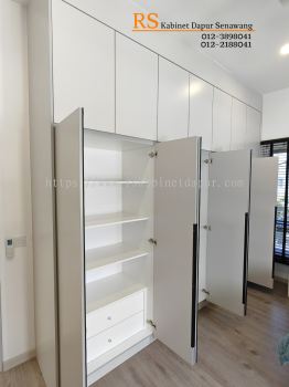 Inside Wardrobe 