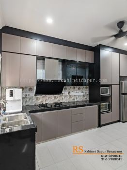 Modern Kitchen 