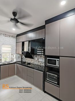 Modern Kitchen 