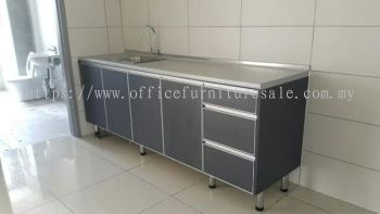 KITCHEN CABINET NEAR ME