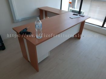 SOSM/AM EXECUTIVE TABLE (RM 570.00/SET)