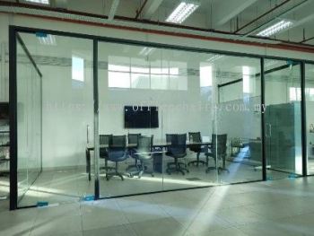 Shopfront Glass Contractor Subang Jaya | 玻璃承包商 Subang Jaya