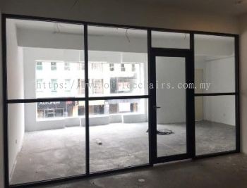 Shopfront Glass Contractor Setia Alam | 玻璃承包商 Setia Alam