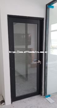 Shopfront Glass Contractor Seri Kembangan | 玻璃承包商 Seri Kembangan