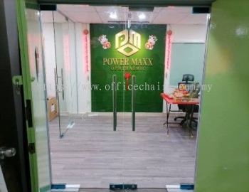 12mm Tempered Glass Puchong | Glass Contractor Puchong | а Puchong