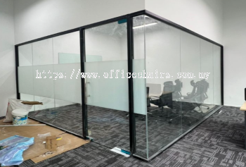 Aluminium Glass Partition Seremban | Shopfront Glass Contractor Seremban | 玻璃承包商 Seremban