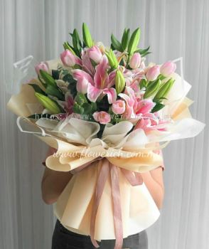 TULIP BOUQUET 1001