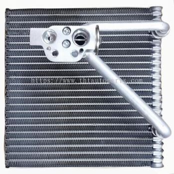 AUDI A3 Q3 2012 EVAPORATOR COOLING COIL VALEO 817720 8U2 820 103