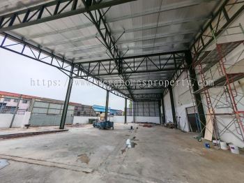 Jalan Mutiara Emas 5, Taman Mount Austin, Johor Bahru @ 1.5 sty terrace factory FOR RENT