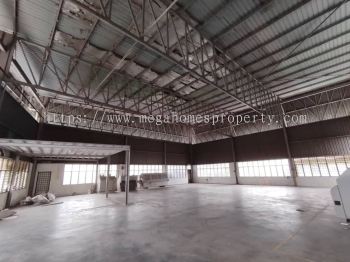Jalan Air Hitam, Batu 24, Kulai @Single storey Factory FOR RENT