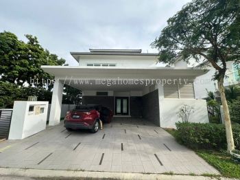 Senibong Cove @ Isola Villa 3 Storey Bungalow House FOR SALE