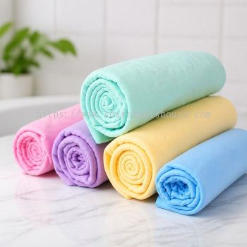 Super Absorbent PVA Pet Grooming Towel for Cats and Dogs - Durable & Lightweight by Season Pets House
