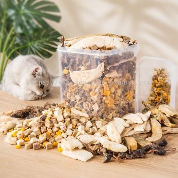 Freeze Dried Premium Dog Treats & Cat Treats by Season Pets House - Natural, High Protein Snacks