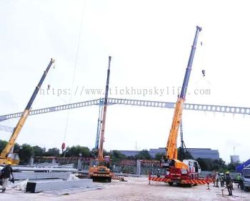 Mobile Crane Rental Services