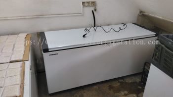 Liebherr Chest Freezer  Warranty Comp 3 Years And Leakage 5 Years Warranty 