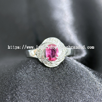 Blue Sapphire Ring with Diamonds