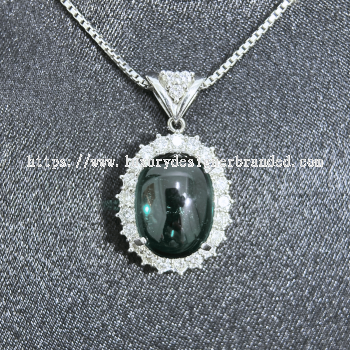 Tsavorite Pendant with chain