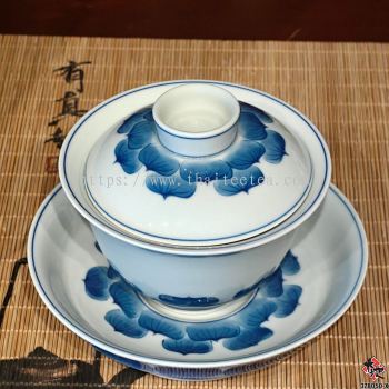 �������� Lidded Bowl