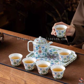 �ķ����ʲ�֦������ TEA SET