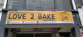 LOVE 2 BAKE LIGHTBOX SIGNBOARD SIGNAGE IN PAHANG TRIANG