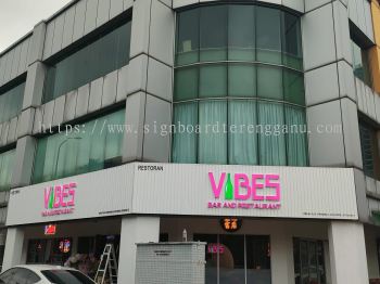 VIBES OUTDOOR ALUMINIUM PANEL BASE CEILING PANEL 3D LED BOX UP LETTERING SIGNBOARD SIGNAGE AT MENTAKAB TEMERLOH PAHANG MALAYSIA