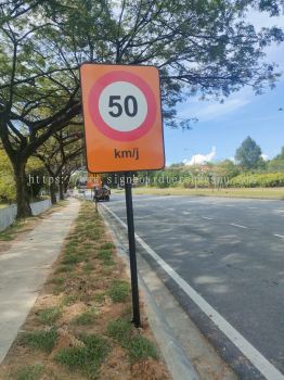 JKR ROAD SIGNAGE HIGHWAY SIGNS AT MARAN PAHANG TERENGGANU MALAYSIA