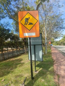 JKR ROAD SIGNAGE HIGHWAY SIGNS AT CHUKAI KERTEH KEMAMAN TERENGGANU MALAYSIA